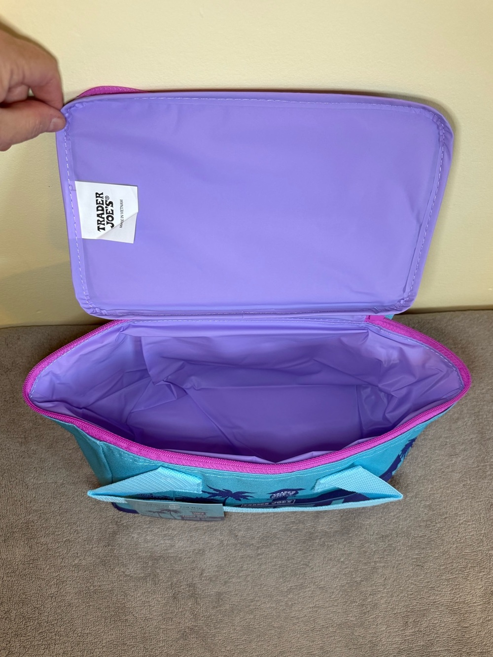 Trader Joe's Blue Insulated Mini Tote- with PINK zipper - Picture 4 of 8